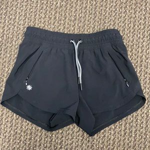 Athleta Girl All Play 3” shorts